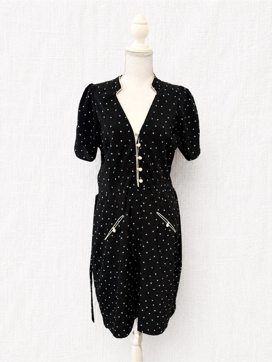 Trollied dolly Dresses & Skirts - Trollied Dolly Vintage Style Black Mini Triangle Print Dress